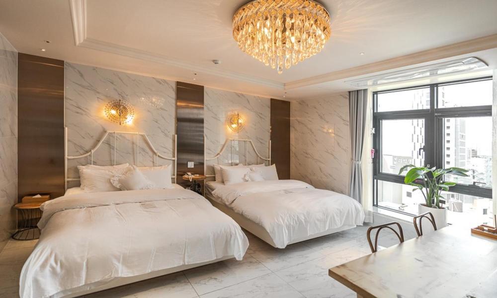Daegu February Hotel Dongseongro Eksteriør billede