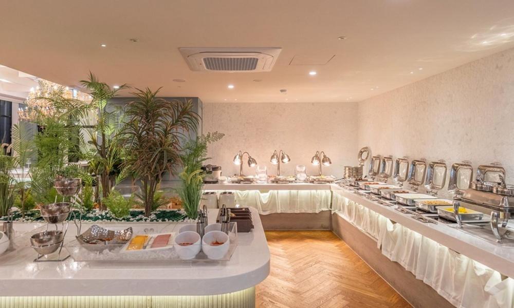 Daegu February Hotel Dongseongro Eksteriør billede